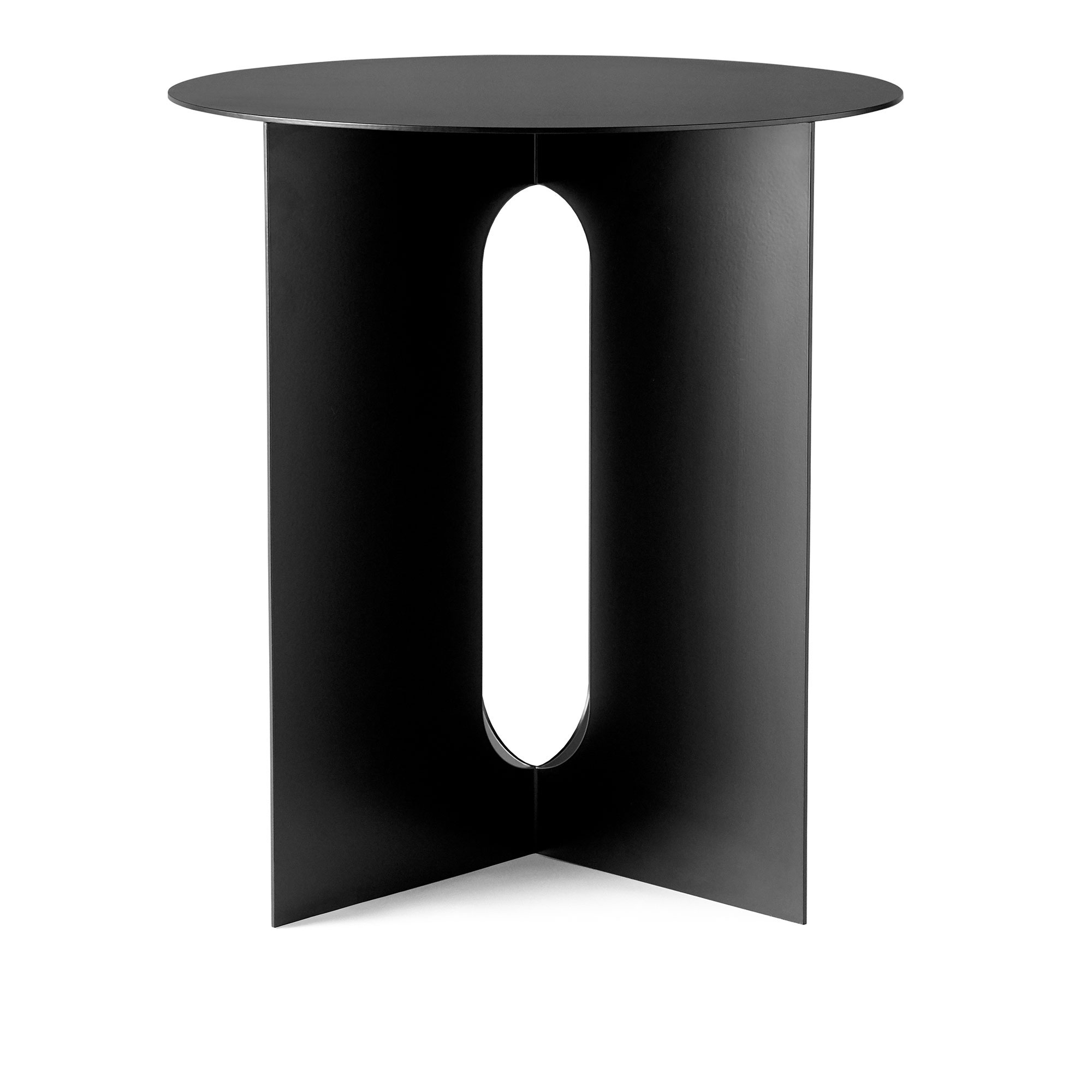 Audo Copenhagen - Androgyne Side Table Steel Base, Black - Småbord & sidobord - Danielle Siggerud - Svart - Metall