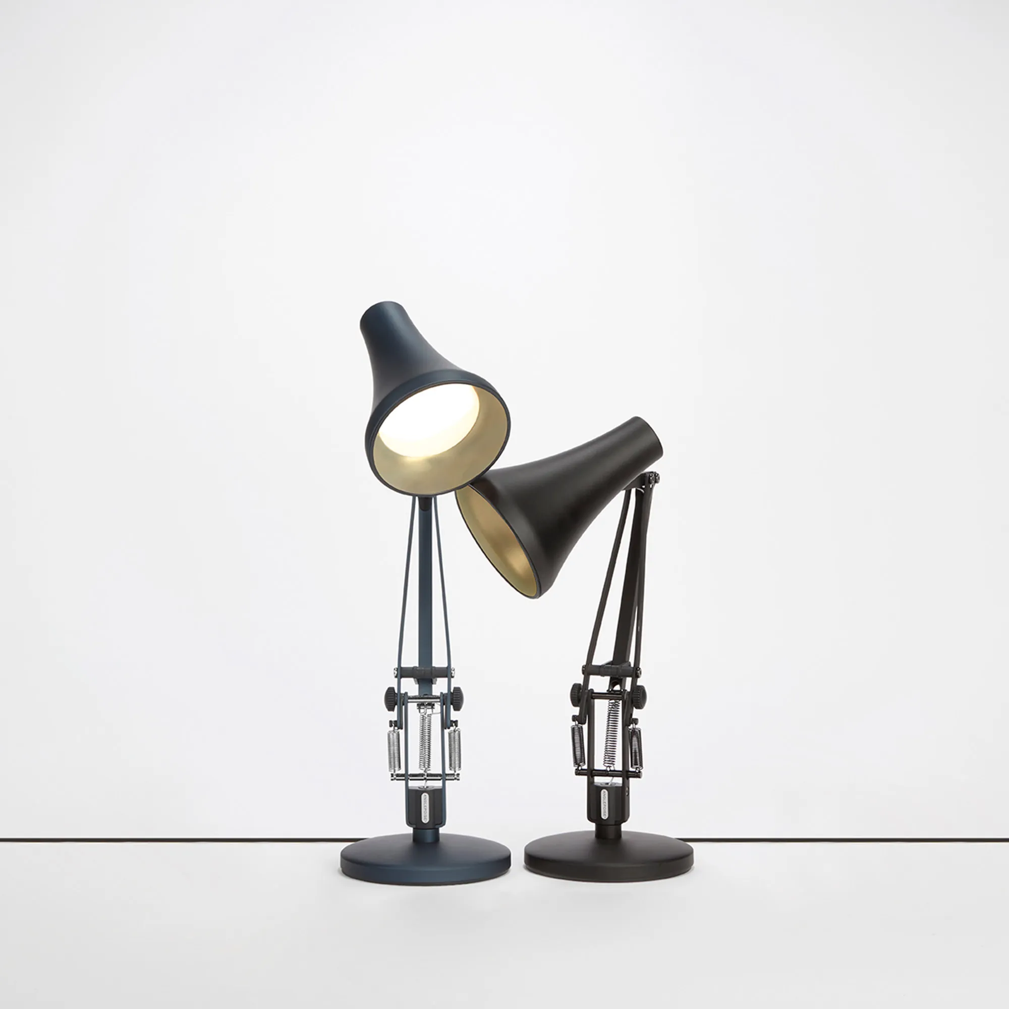 90 Mini Mini Desk Lamp