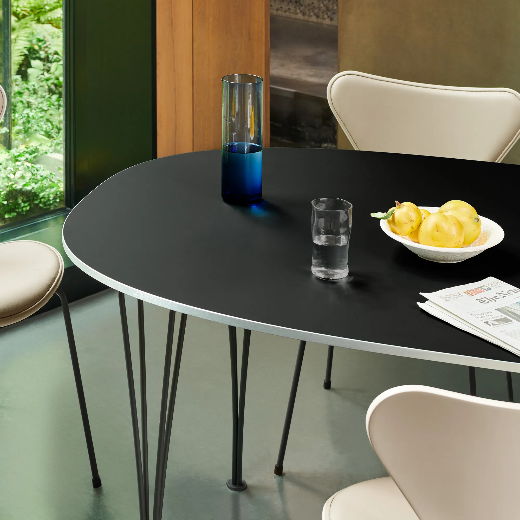 B620 Superellips utdragbart matbord 170–270 x 100 cm Chrome