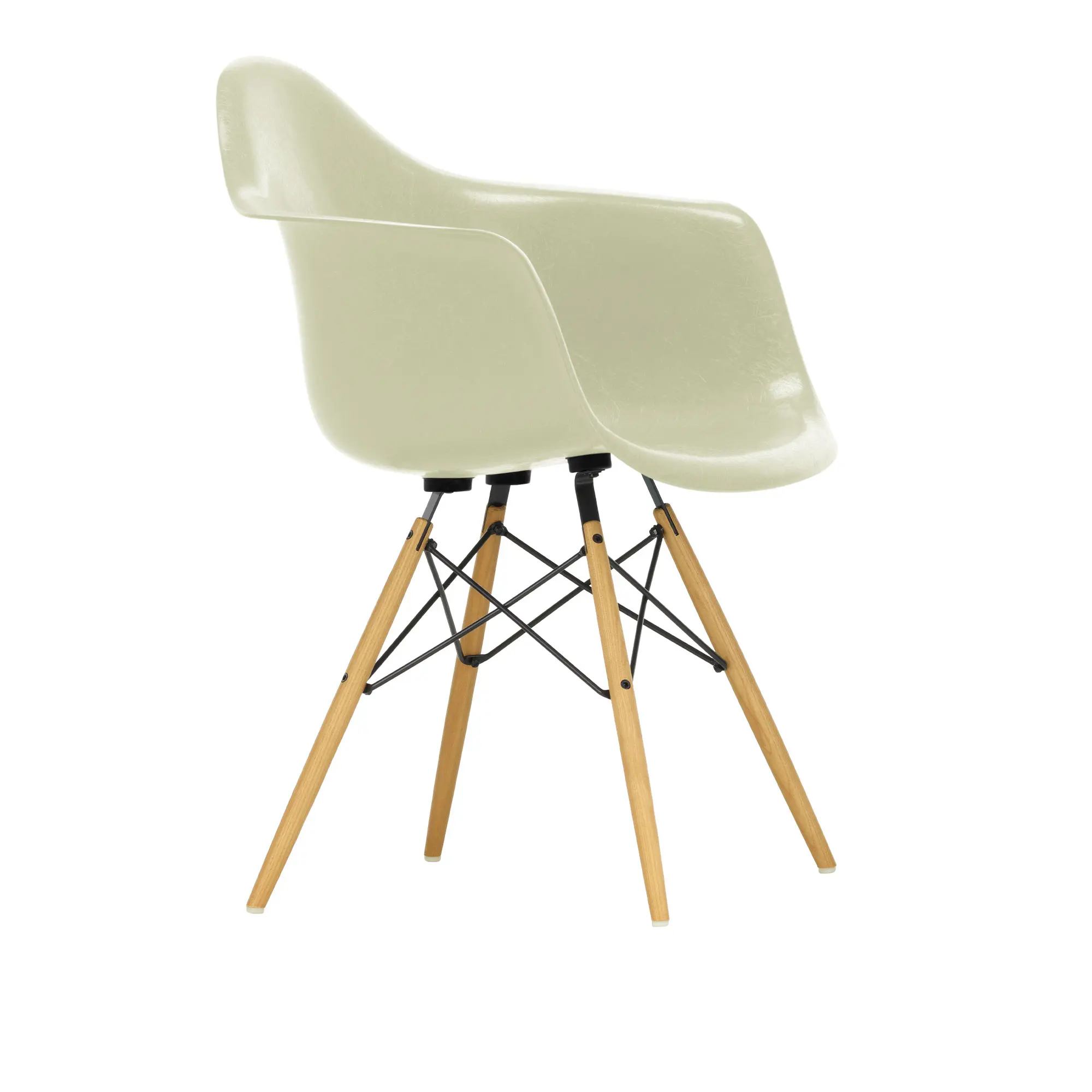 Eames Fiberglass Armchair DAW karmstol Ash Honey Tone