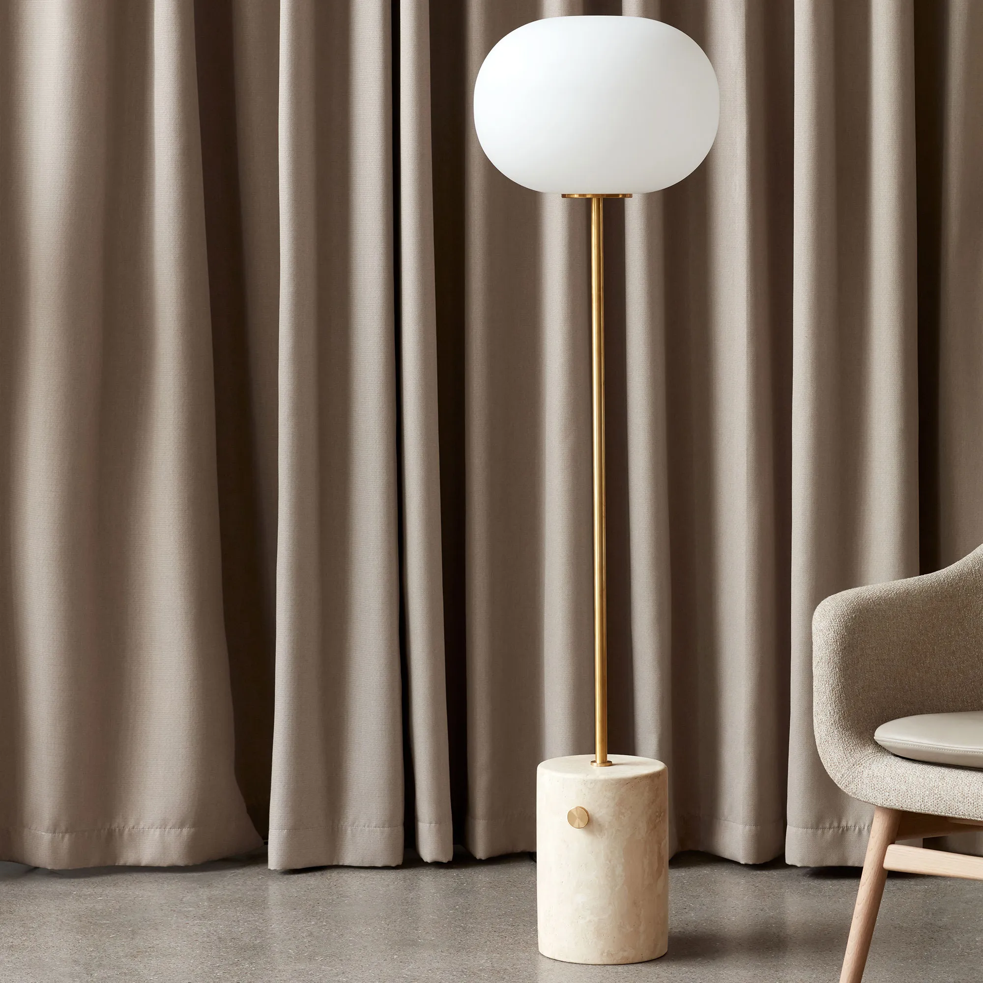 JWDA golvlampa