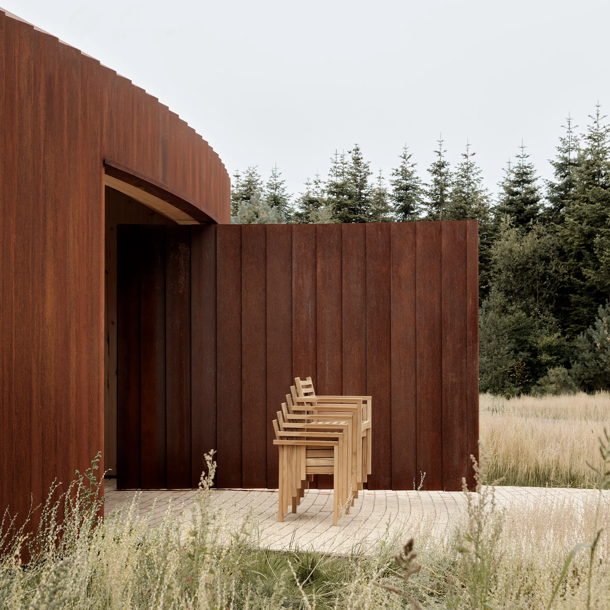 AH502 karmstol utomhus
