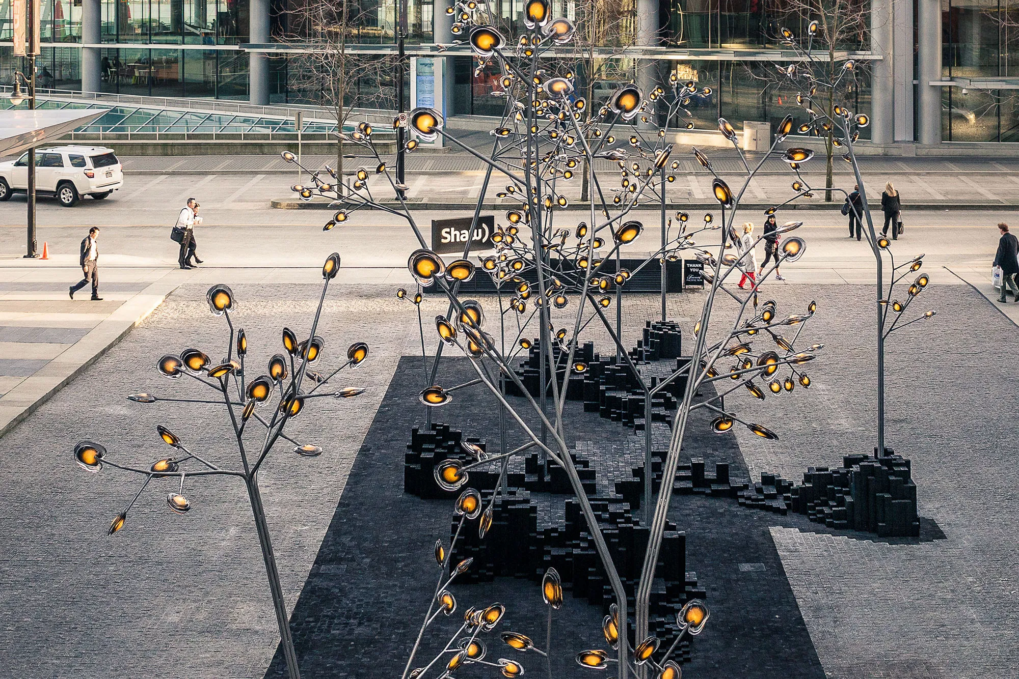 16.10 tree floor lamp olive