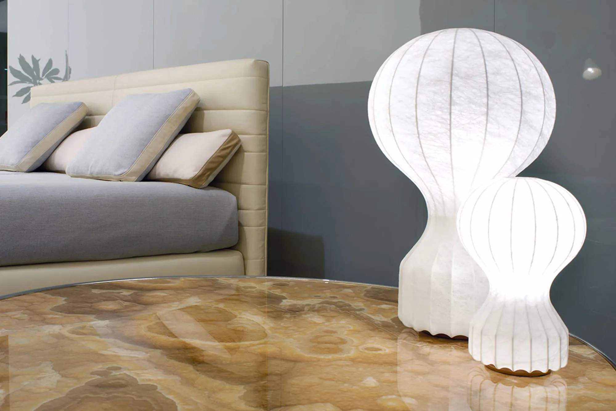 Gatto Piccolo Table Lamp