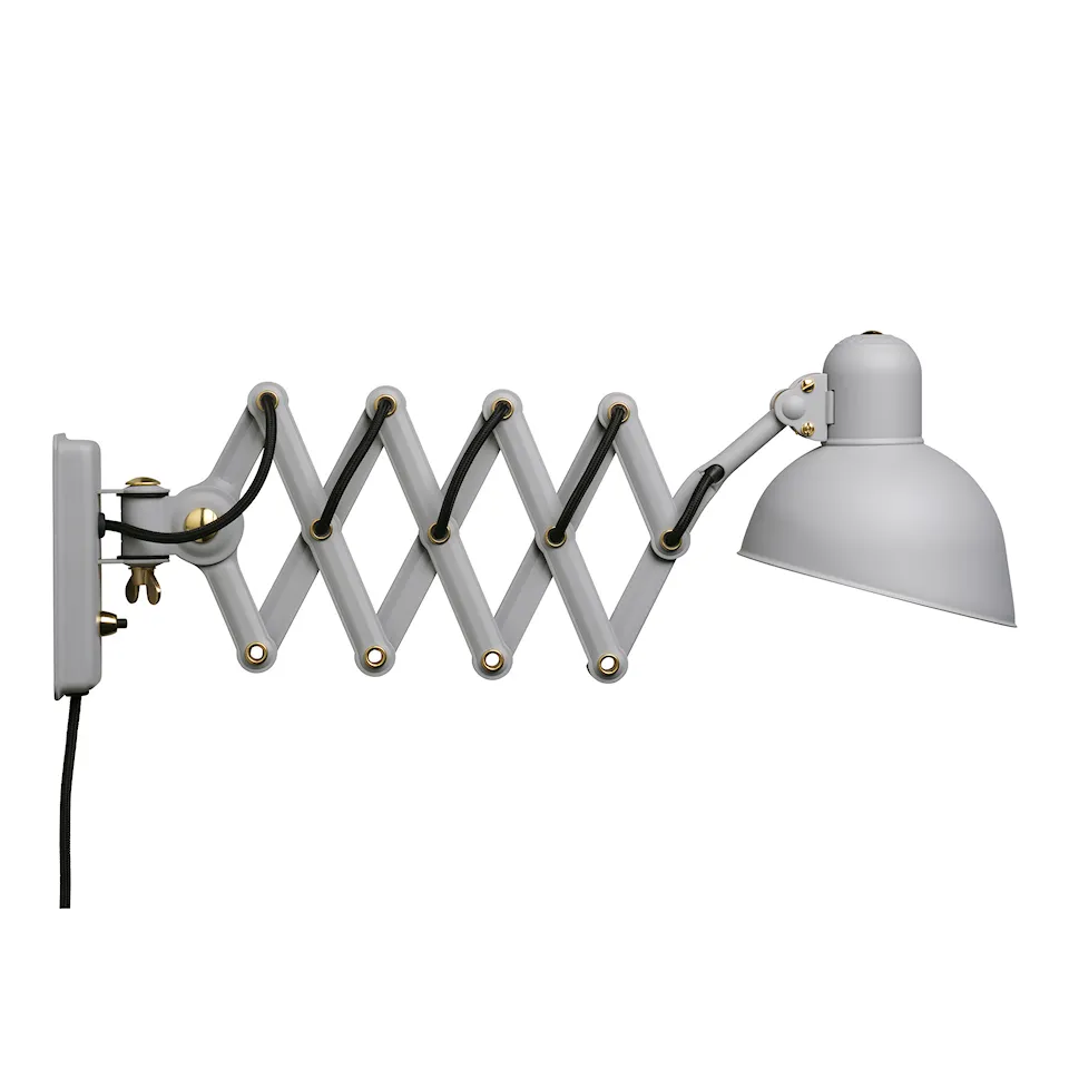 Kaiser Idell vägglampa