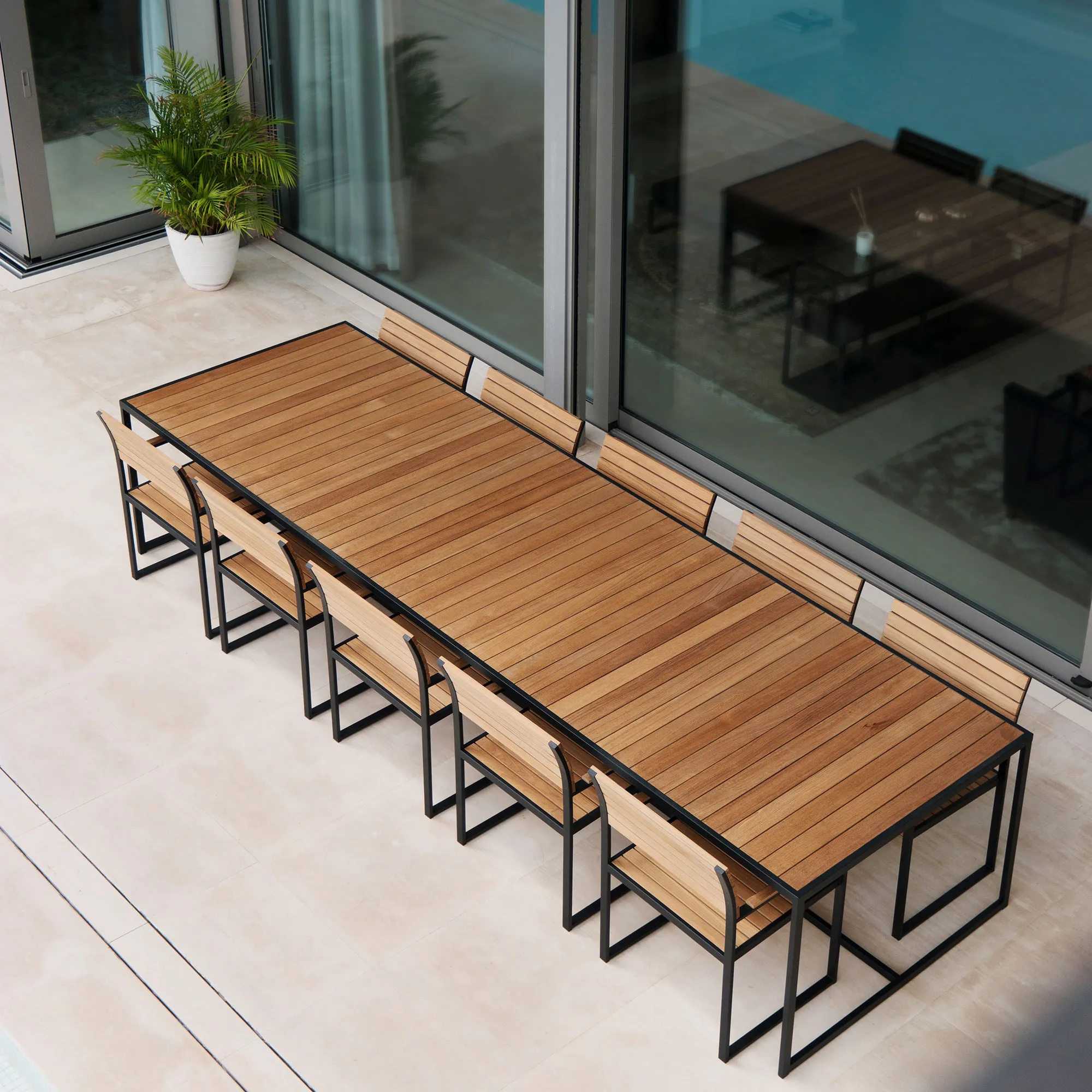 Garden Bistro Table 10