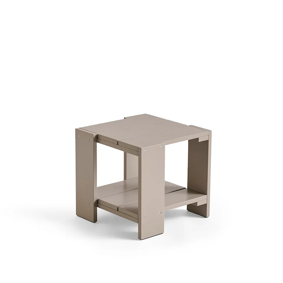 Crate sidobord utomhus
