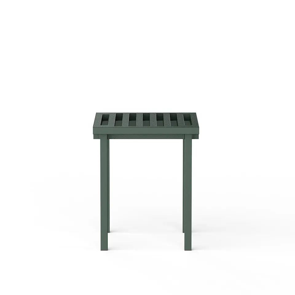 19 Outdoors Stool
