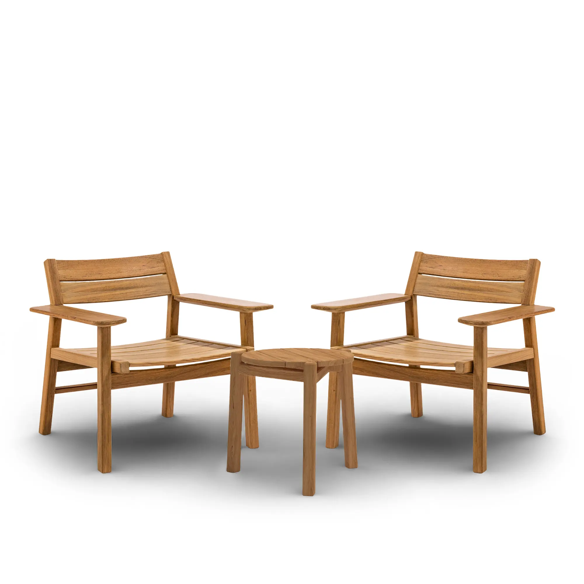 Djurö utomhusfåtölj 2 st & Djurö utomhusbord Ø40 cm – Teak