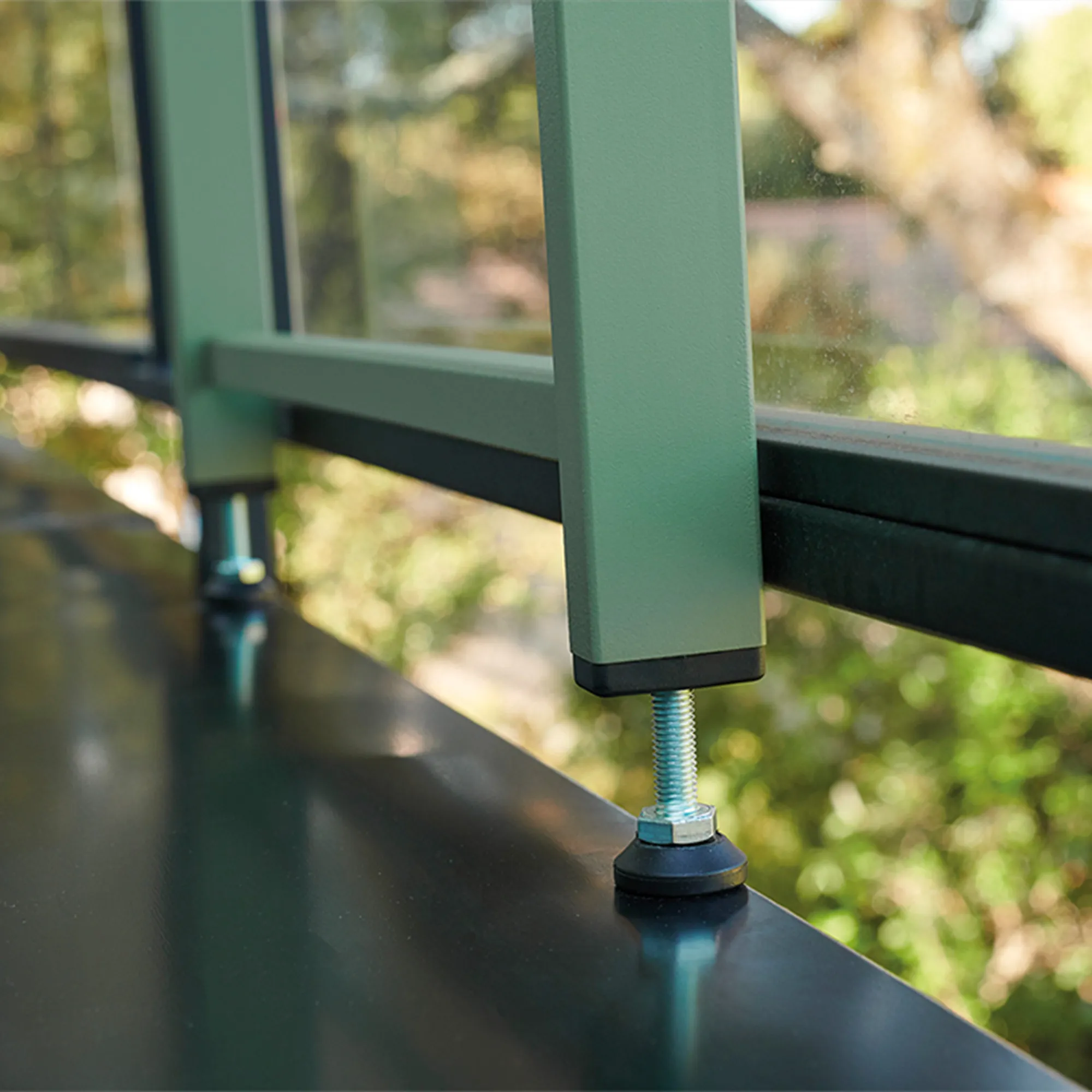 Bistro Balcony Table 57x77 - Liquorice