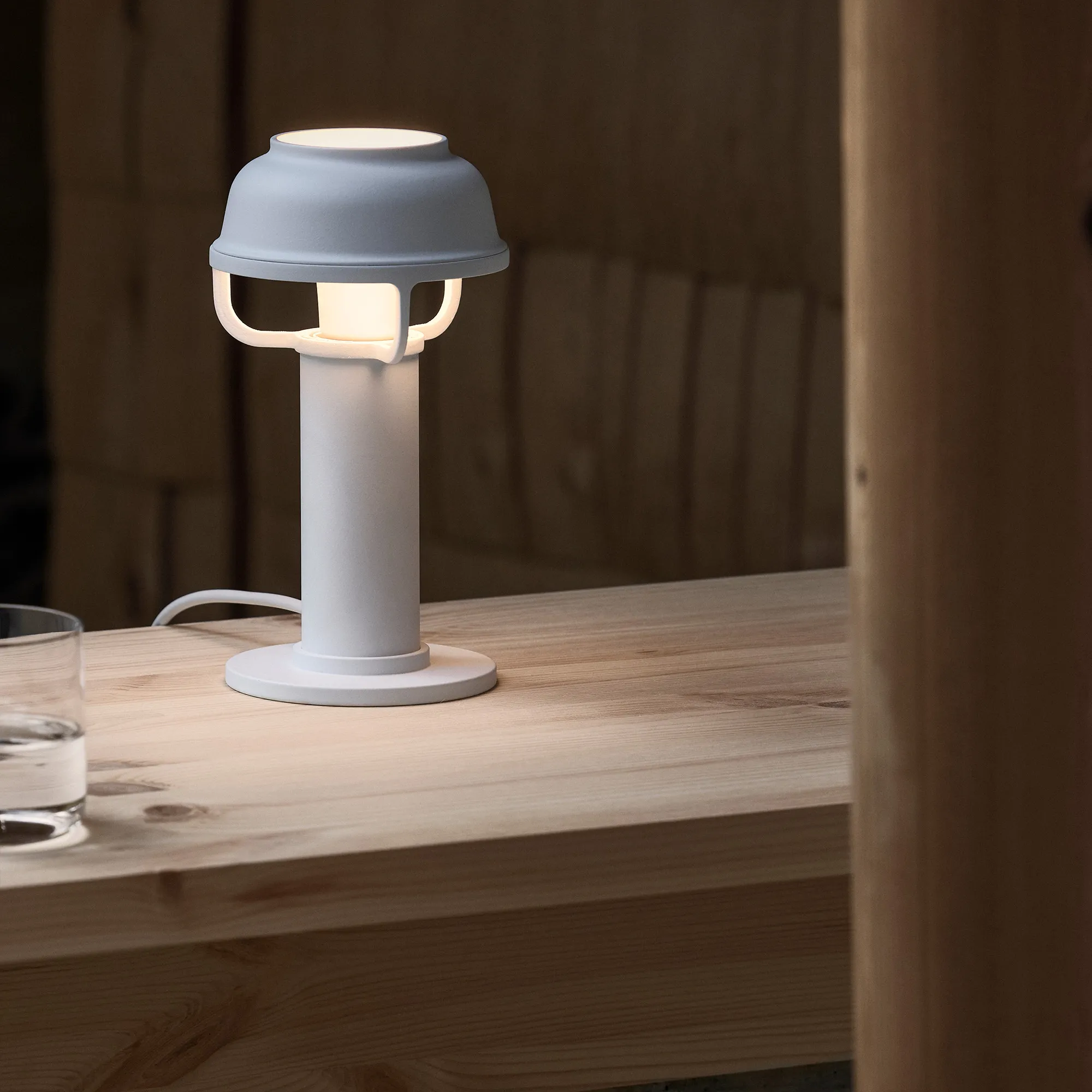 Kori Table Light