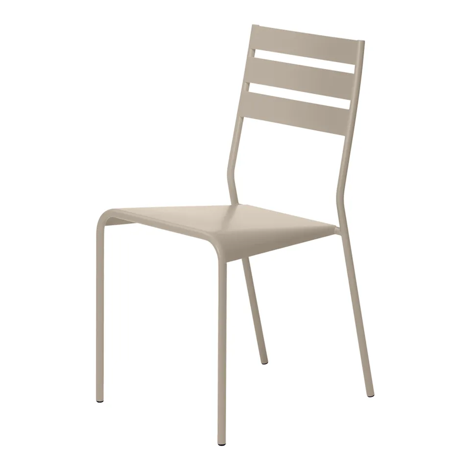 Facto Chair