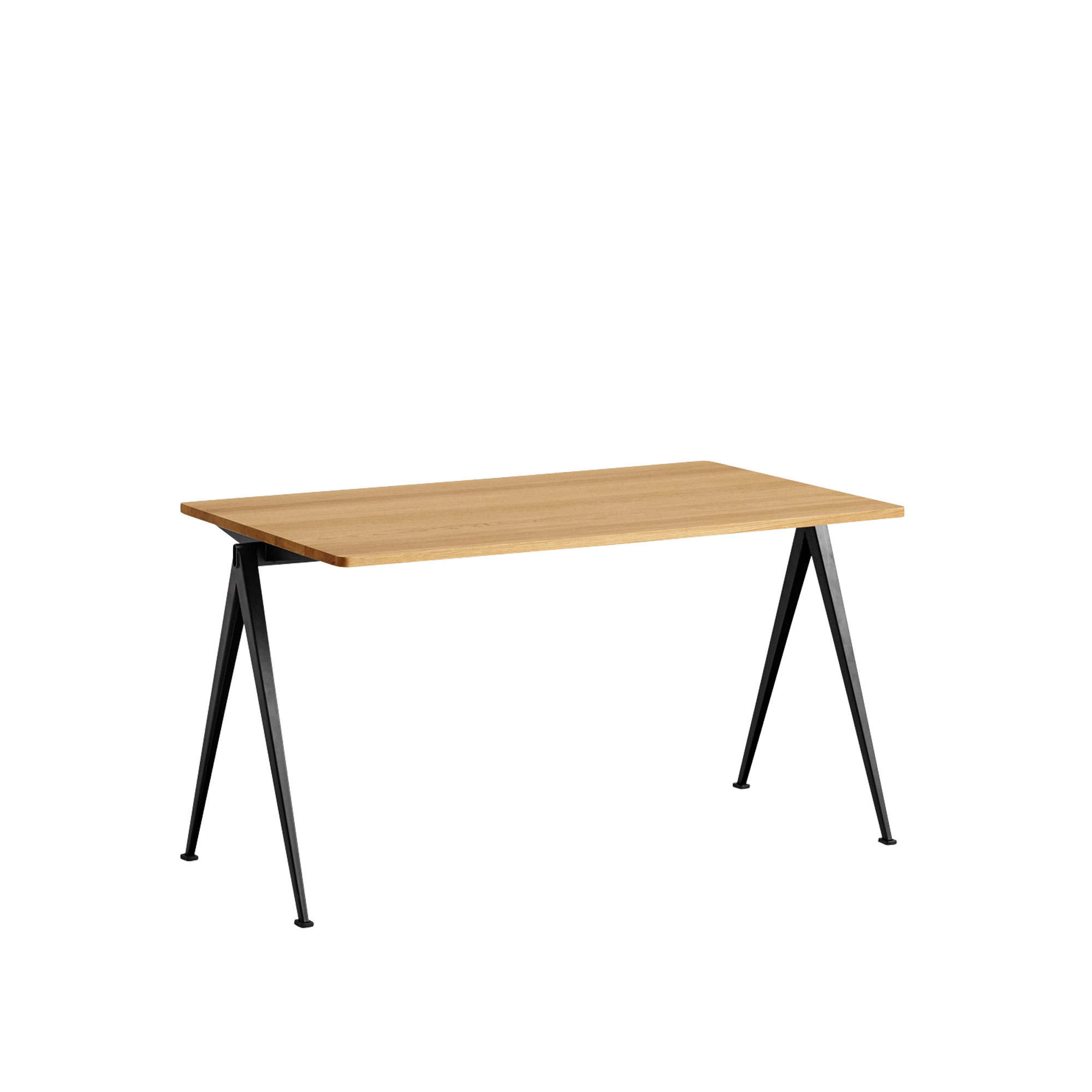 HAY - Pyramid Table 01 - Black Base - Oiled Oak - 140x75 cm - Skrivbord - Friso Kramer,Wim Rietveld
