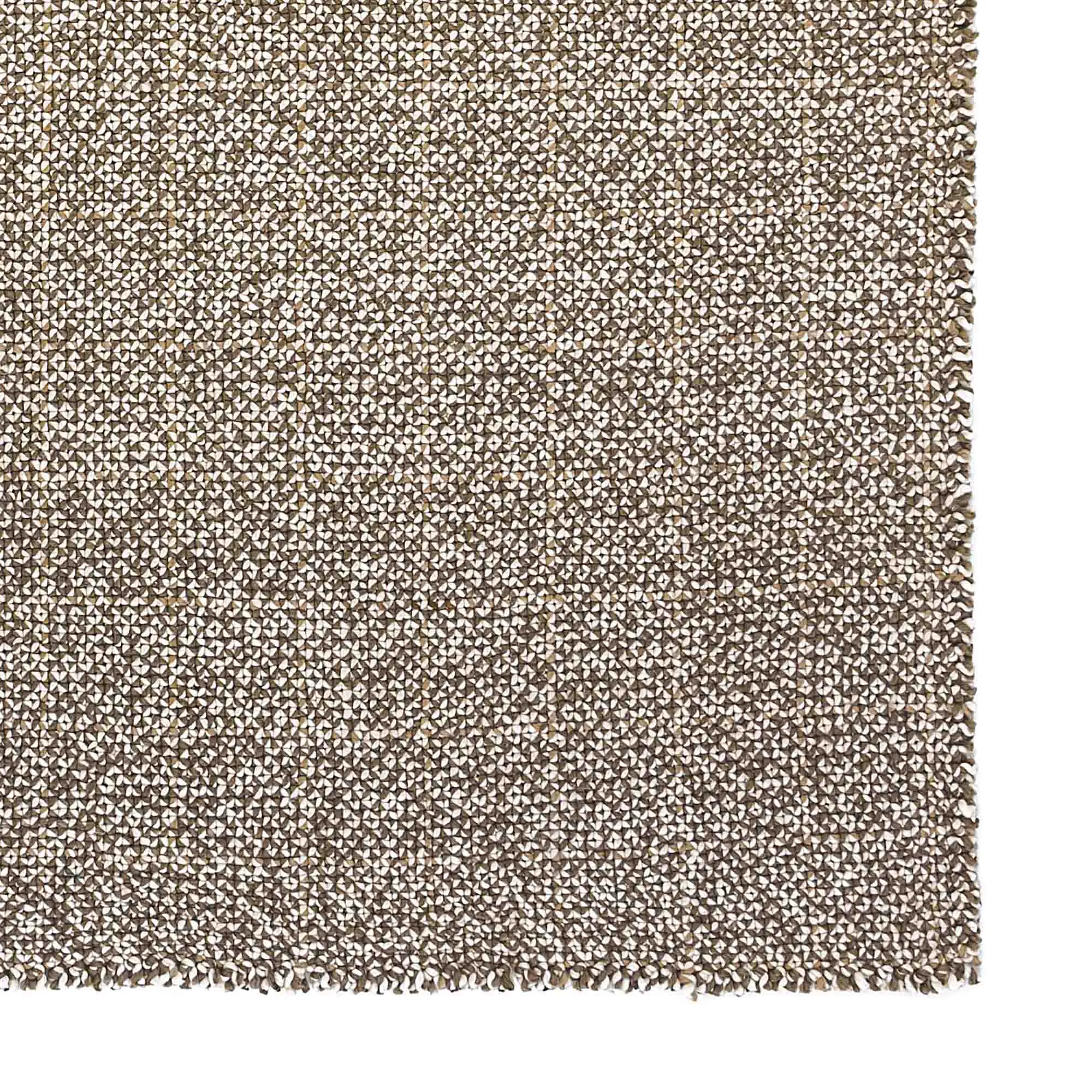 Waan Taupe