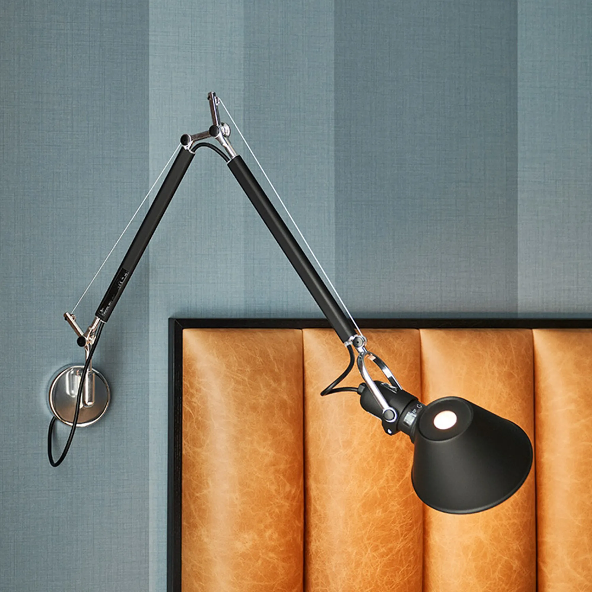 Tolomeo vegglampe