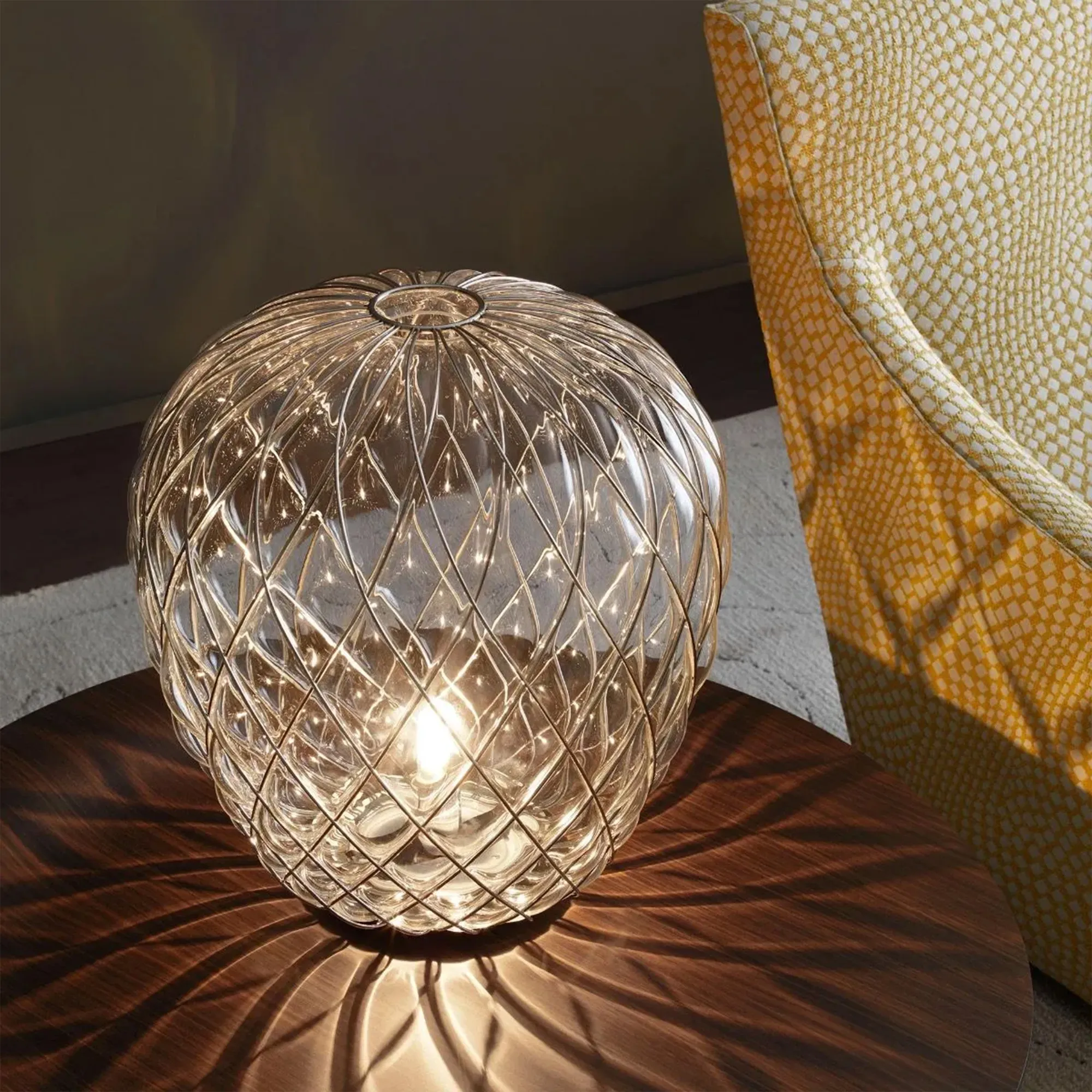 Pinecone - Bordslampa