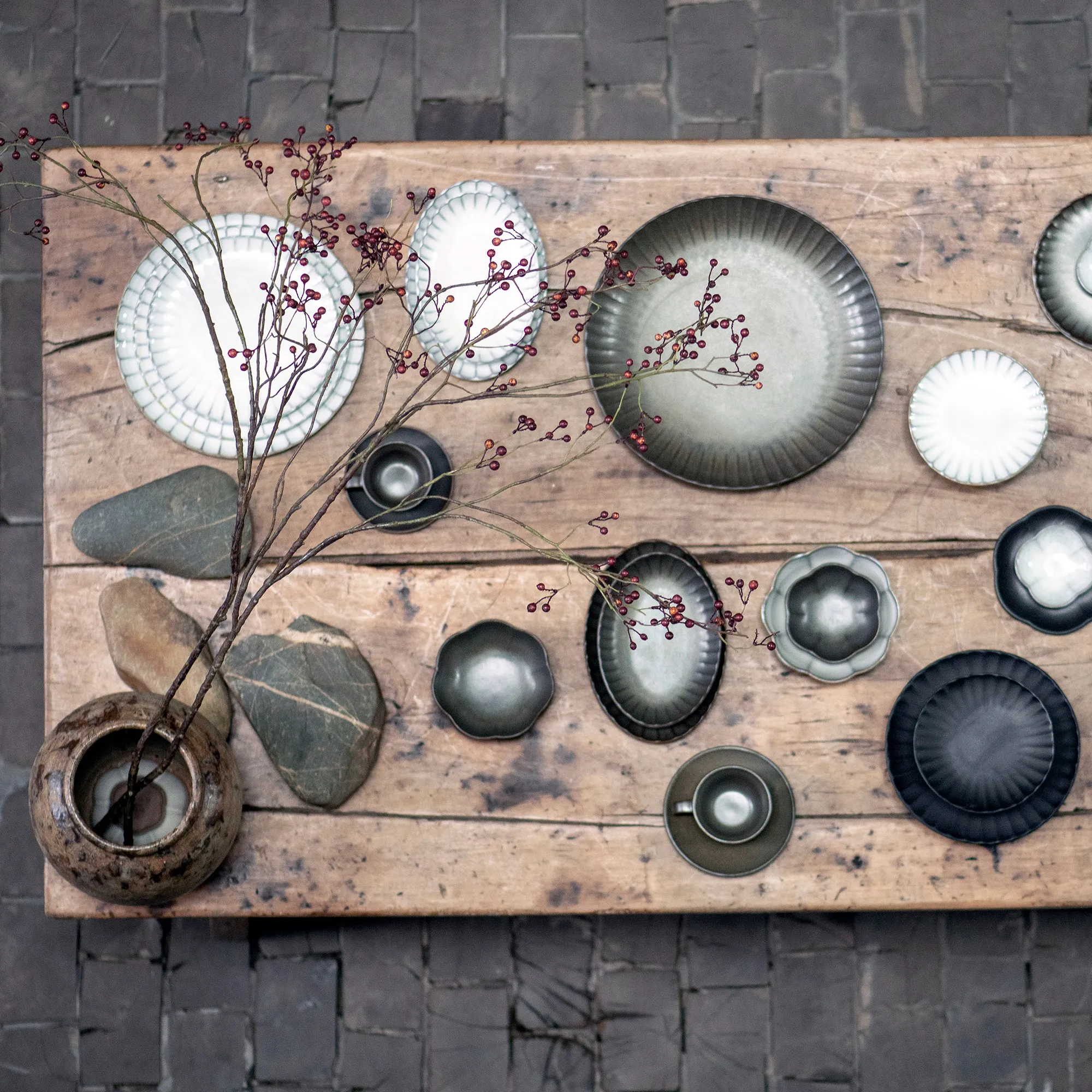 Inku Plate Oval L