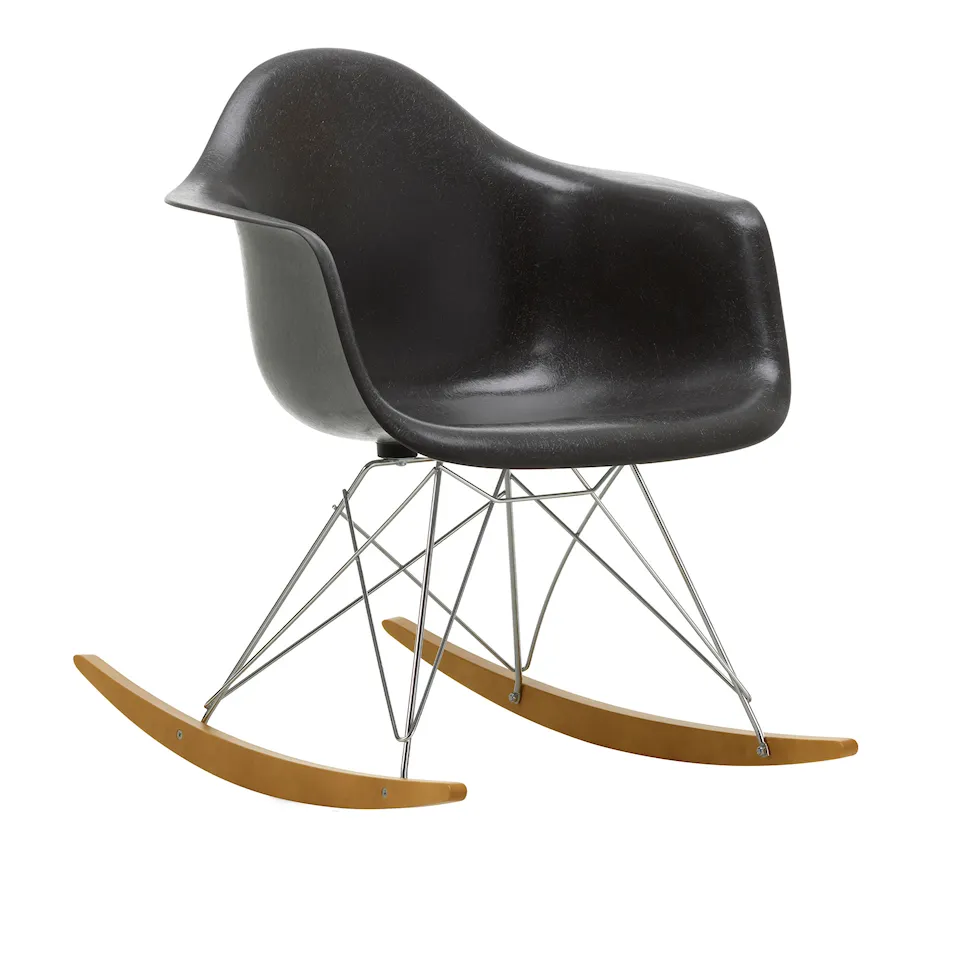 Eames Fiberglass Armchair RAR gungstol Chrome/Golden Maple
