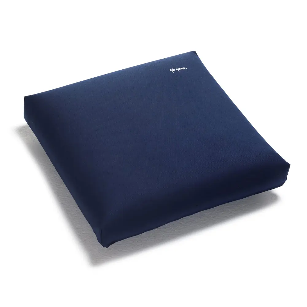Free Form Vanntett pute 55 cm
