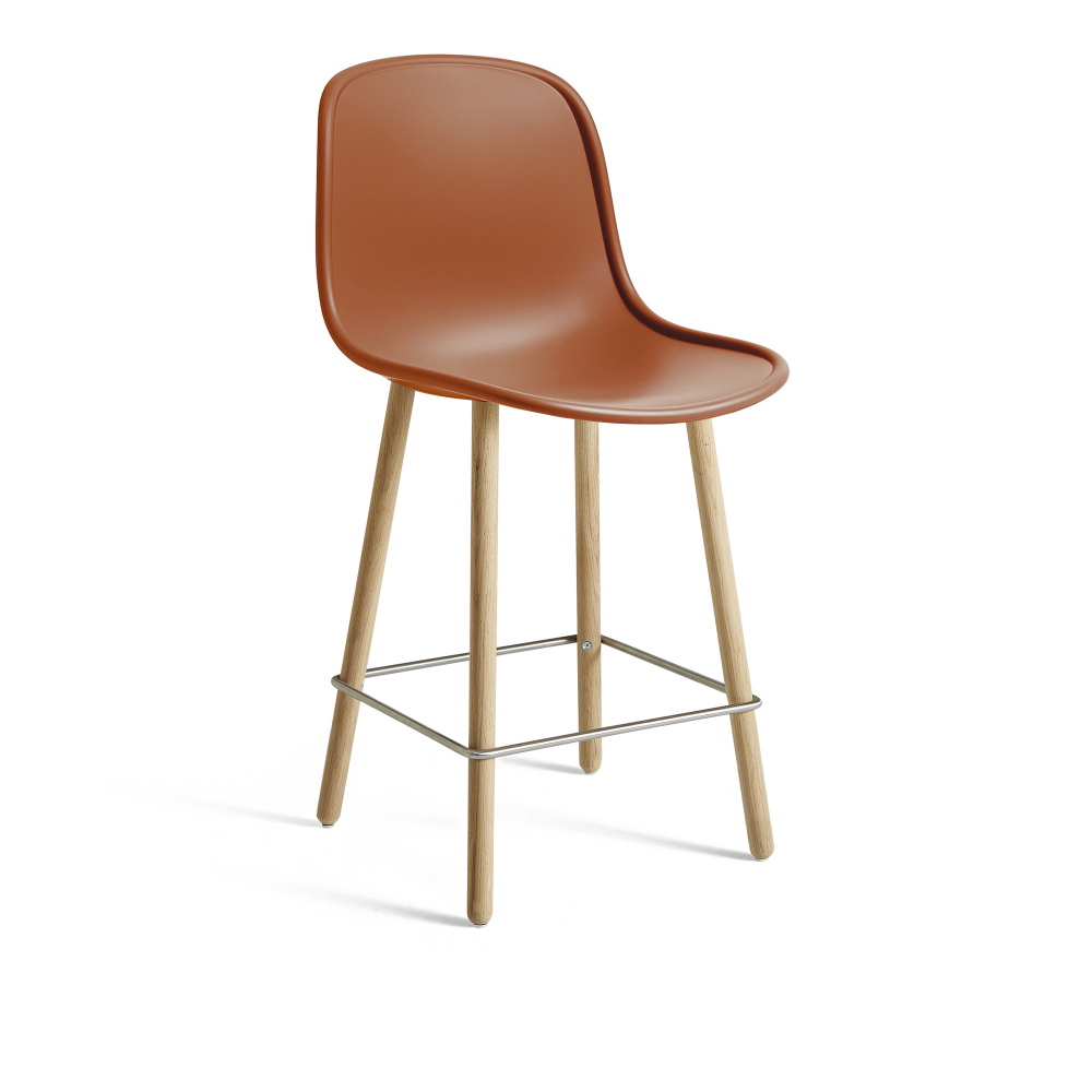 HAY - Neu12 Bar Stool Low, Stainless Steel Footrest, Seat Orange, Base WB Lacquered Solid Oak - Barstolar & barpallar - Orange - Metall/Trä/Plast