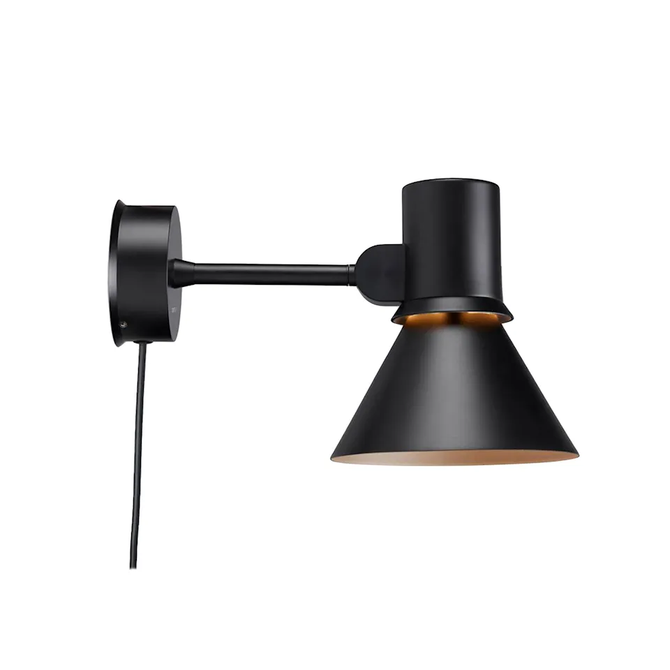 Type 80 Wall Lamp