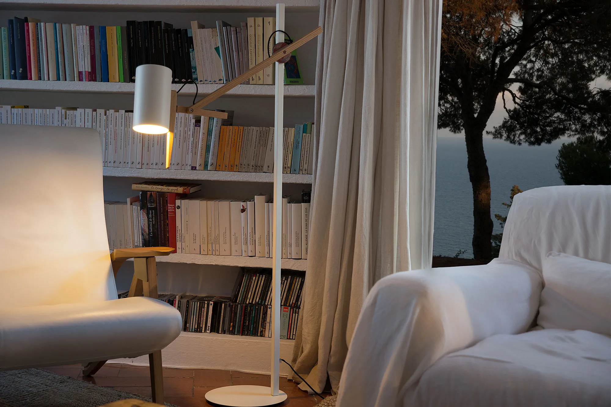 Scantling P73 - Floor Lamp