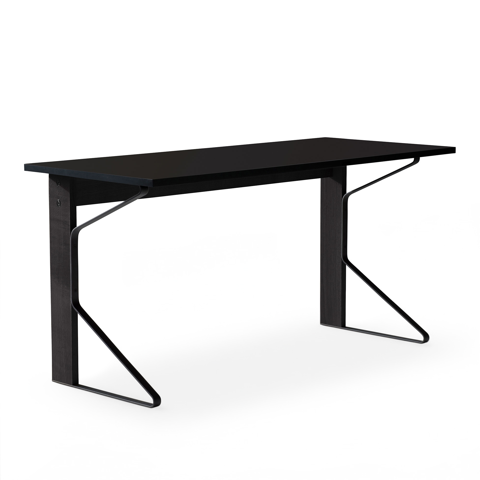 Artek - Kaari Skrivbord Reb 005, Svart laminat, Svartlackad ek - Skrivbord - Ronan & Erwan Bouroullec - Svart - Metall/Trä | Möbler - Bord - Skrivbord | Möbelexperten