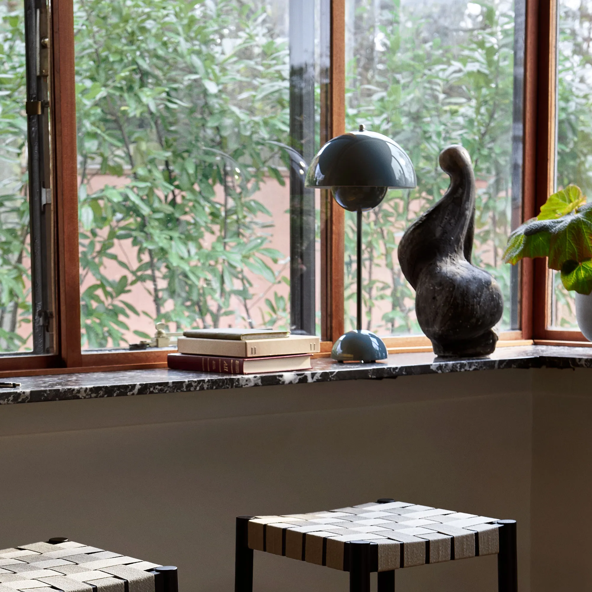 Flowerpot VP3 Table Lamp