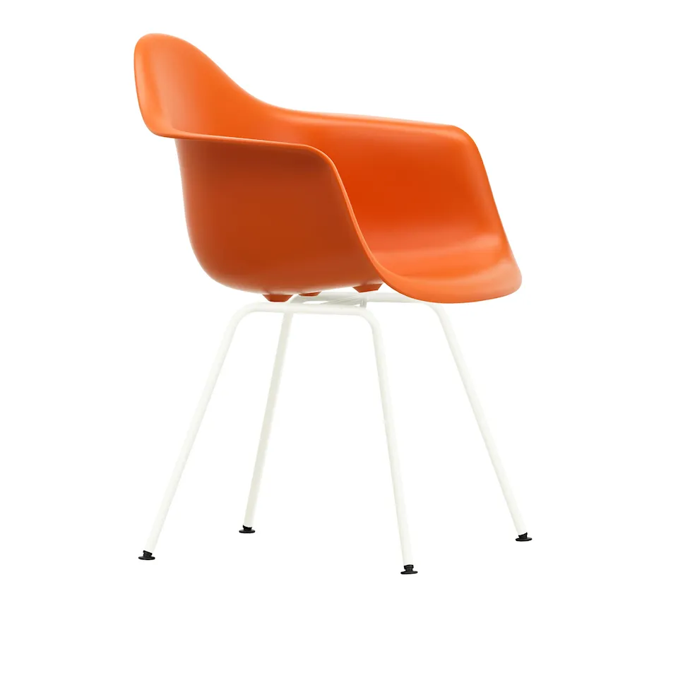 Eames RE Plastic Armchair DAX matstol White