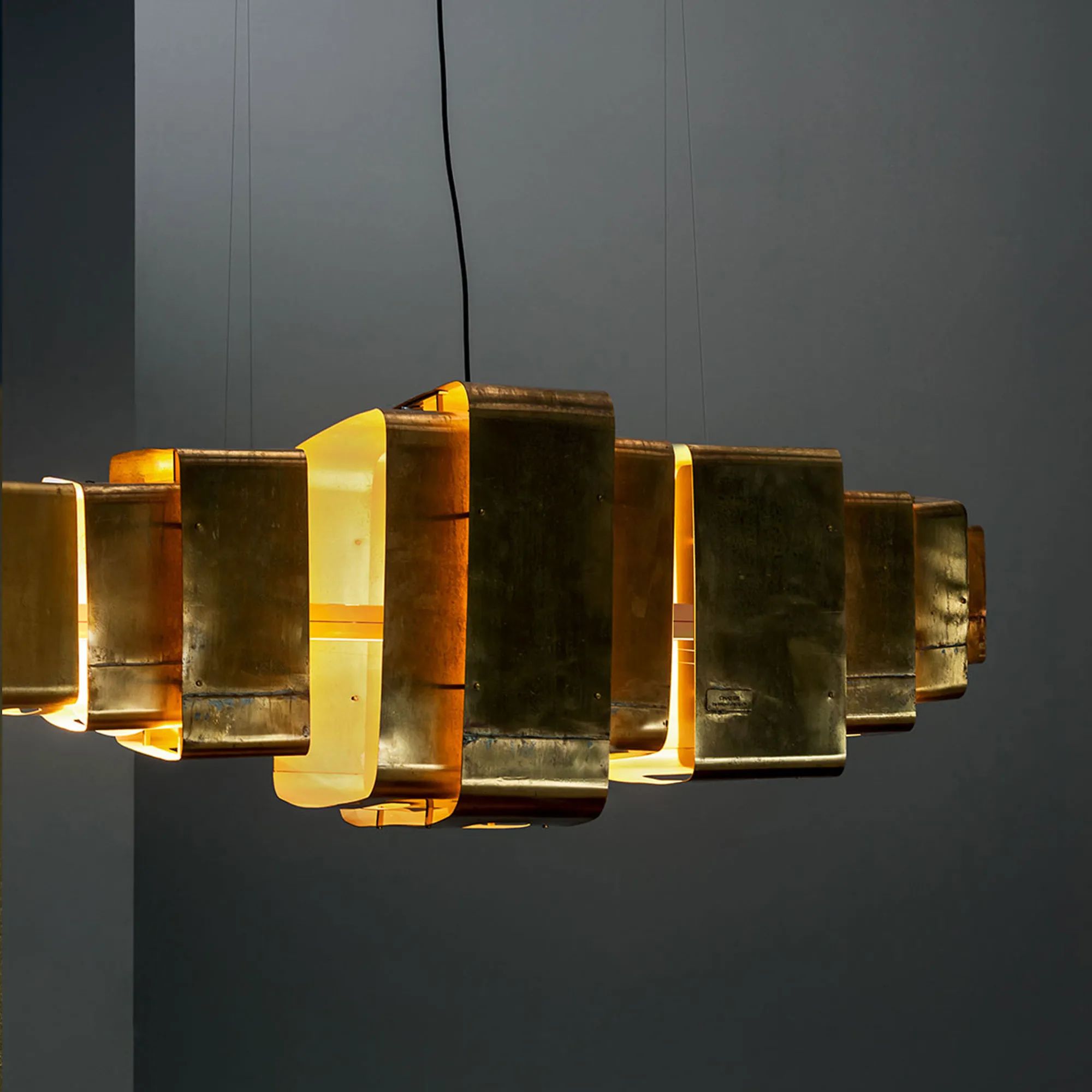Lais Hanging Lamp