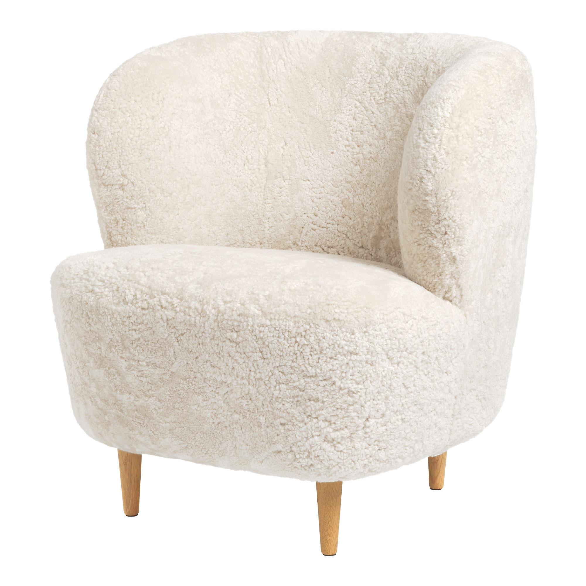 Gubi - Stay Lounge Chair Sheepskin Off White/Oak - Fåtöljer - Space Copenhagen - Vit - Läder/Metall/Trä
