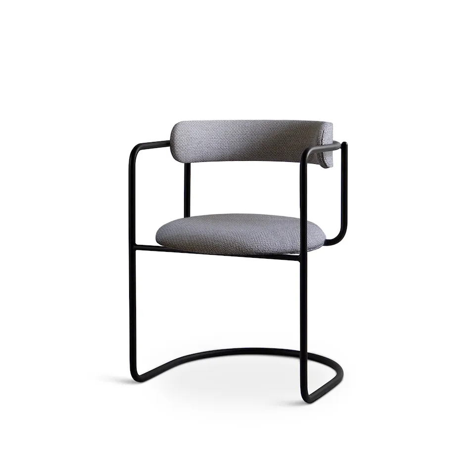 FF Cantilever Chair Rounded Black Legs