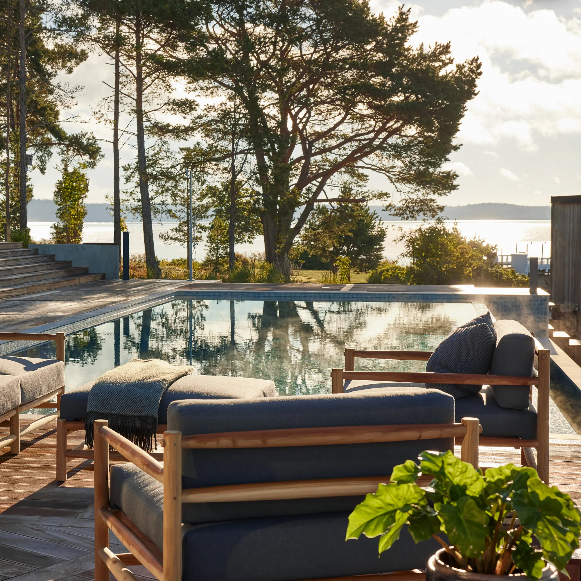 Saltholm Lounge Chair