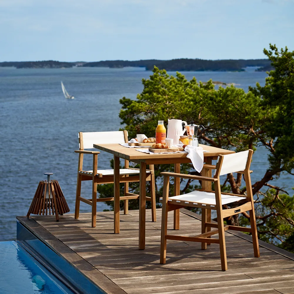 Djurö Dining Table