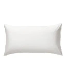 Edge Ogland White tyynyliina