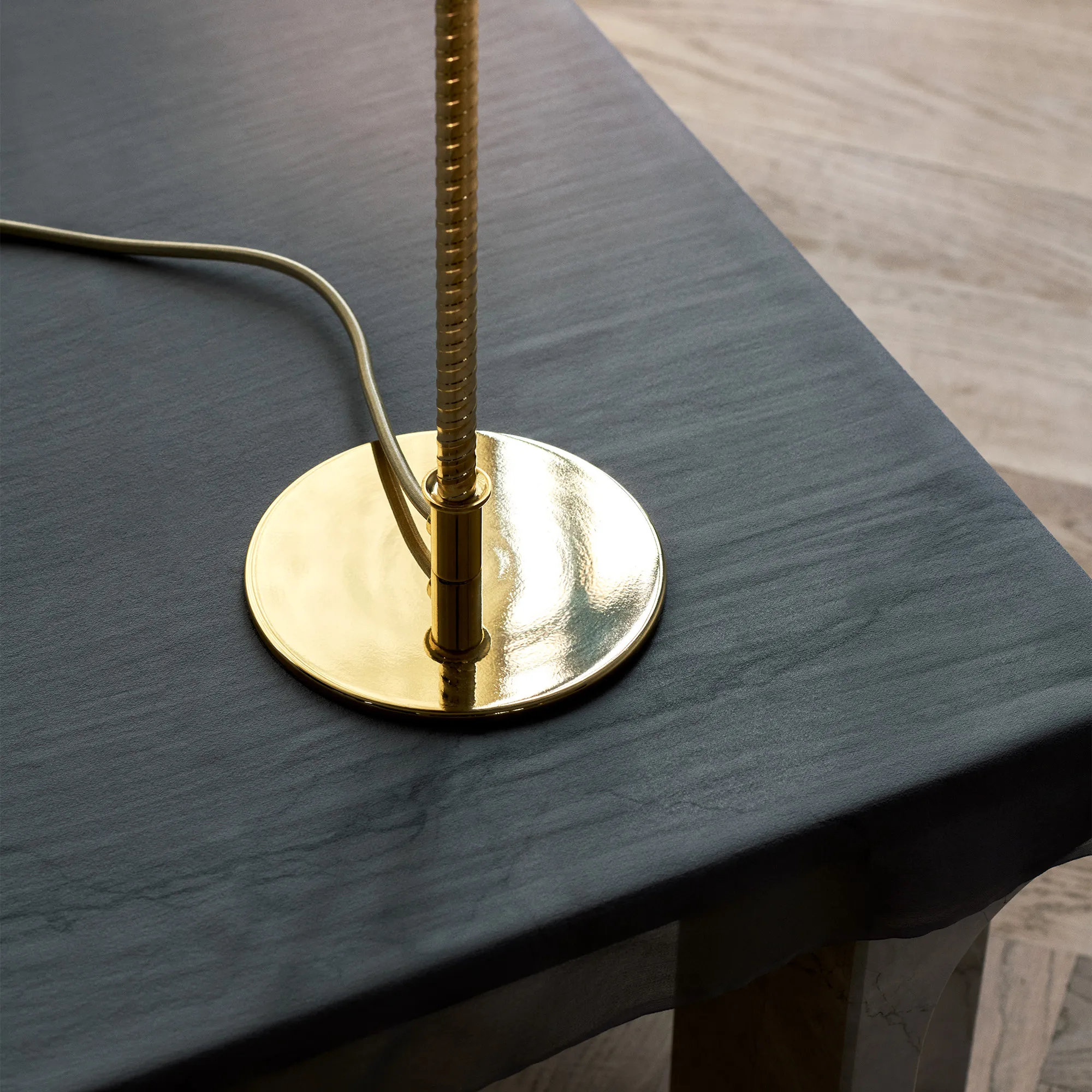 9205 bordslampa