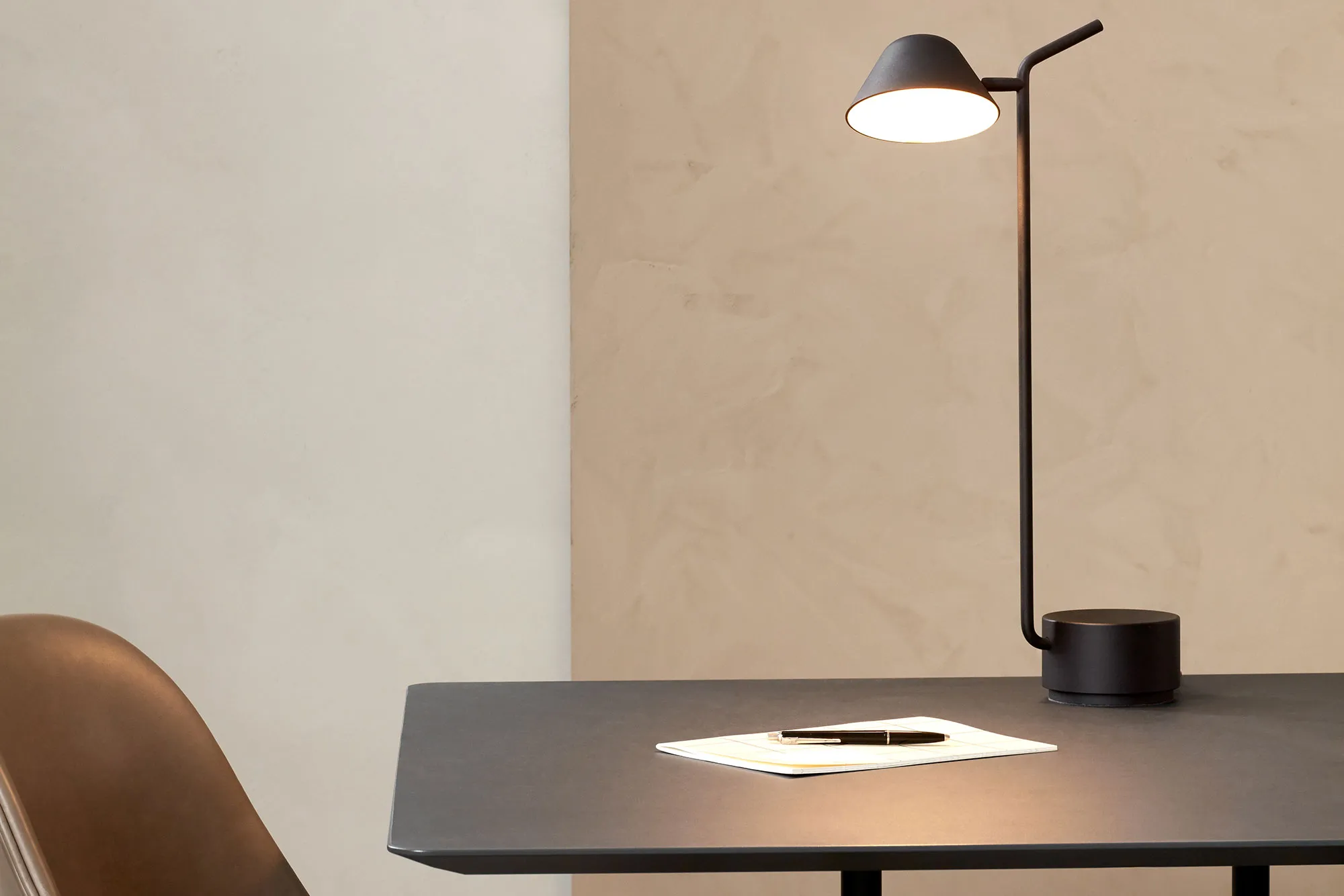 Peek bordlampe