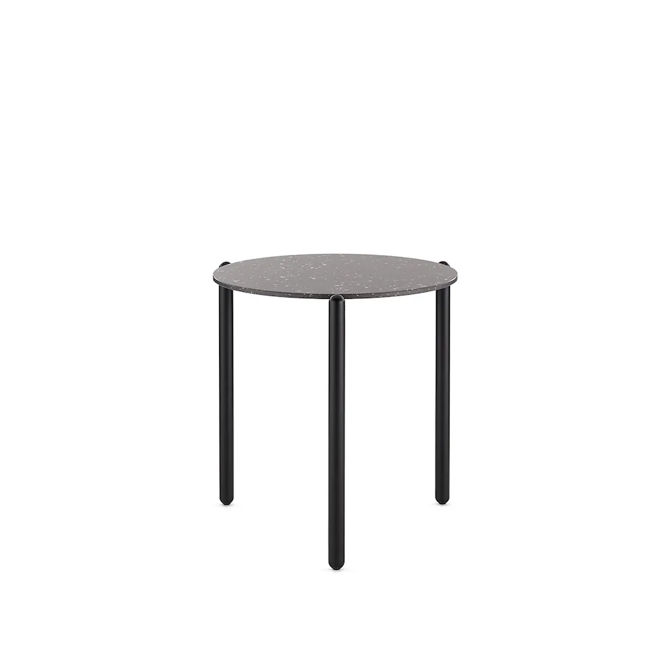 Undique Low Table 48x51