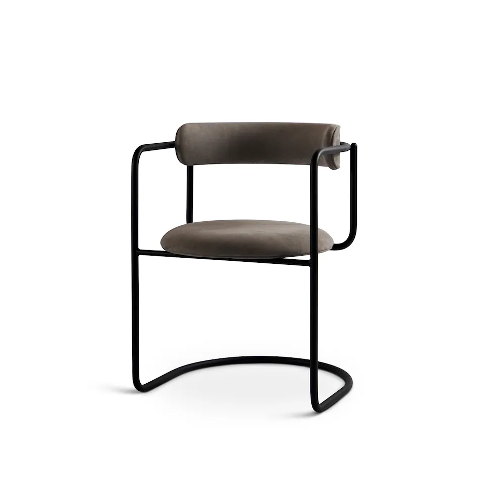 FF Cantilever Chair Rounded Black Legs