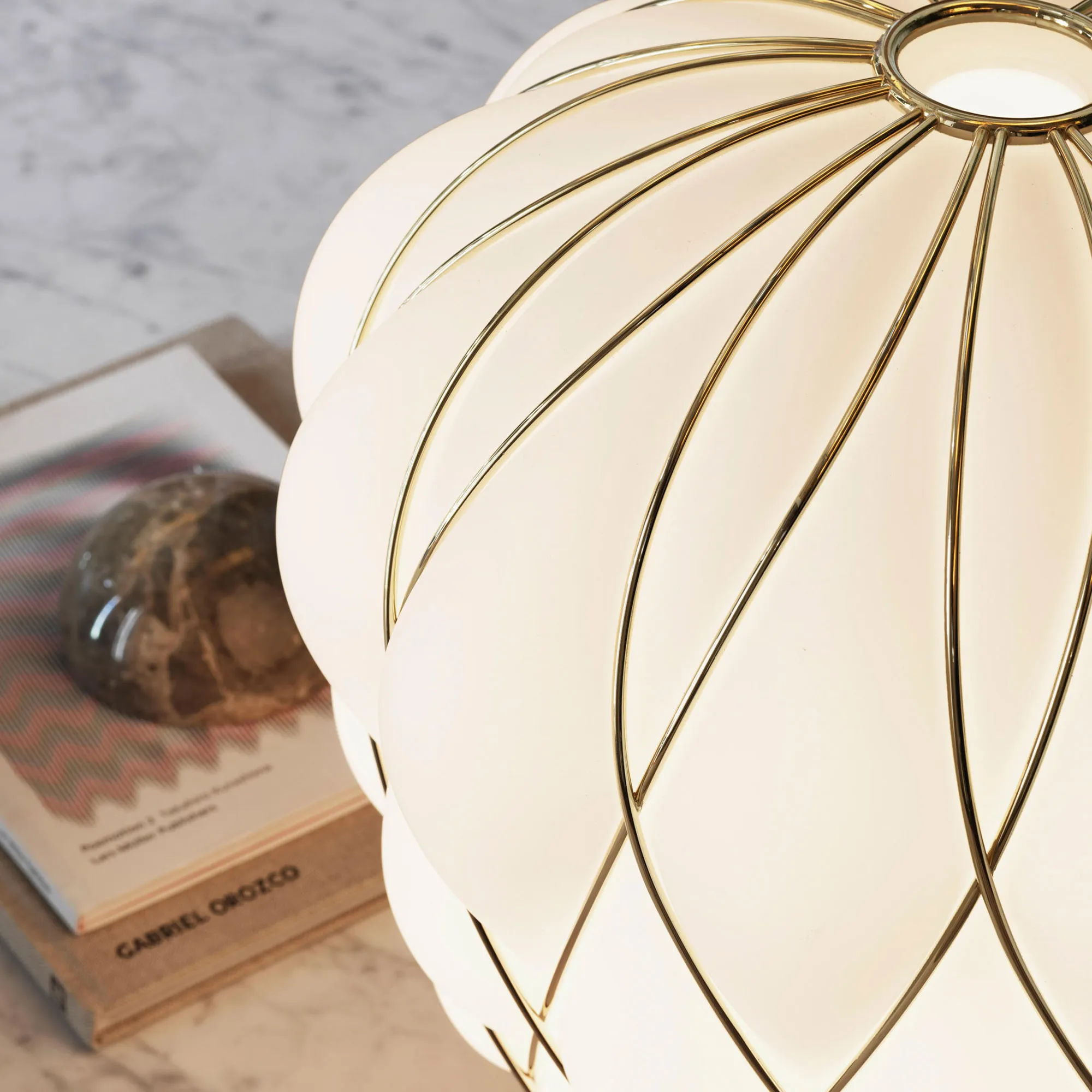 Pinecone - Bordslampa