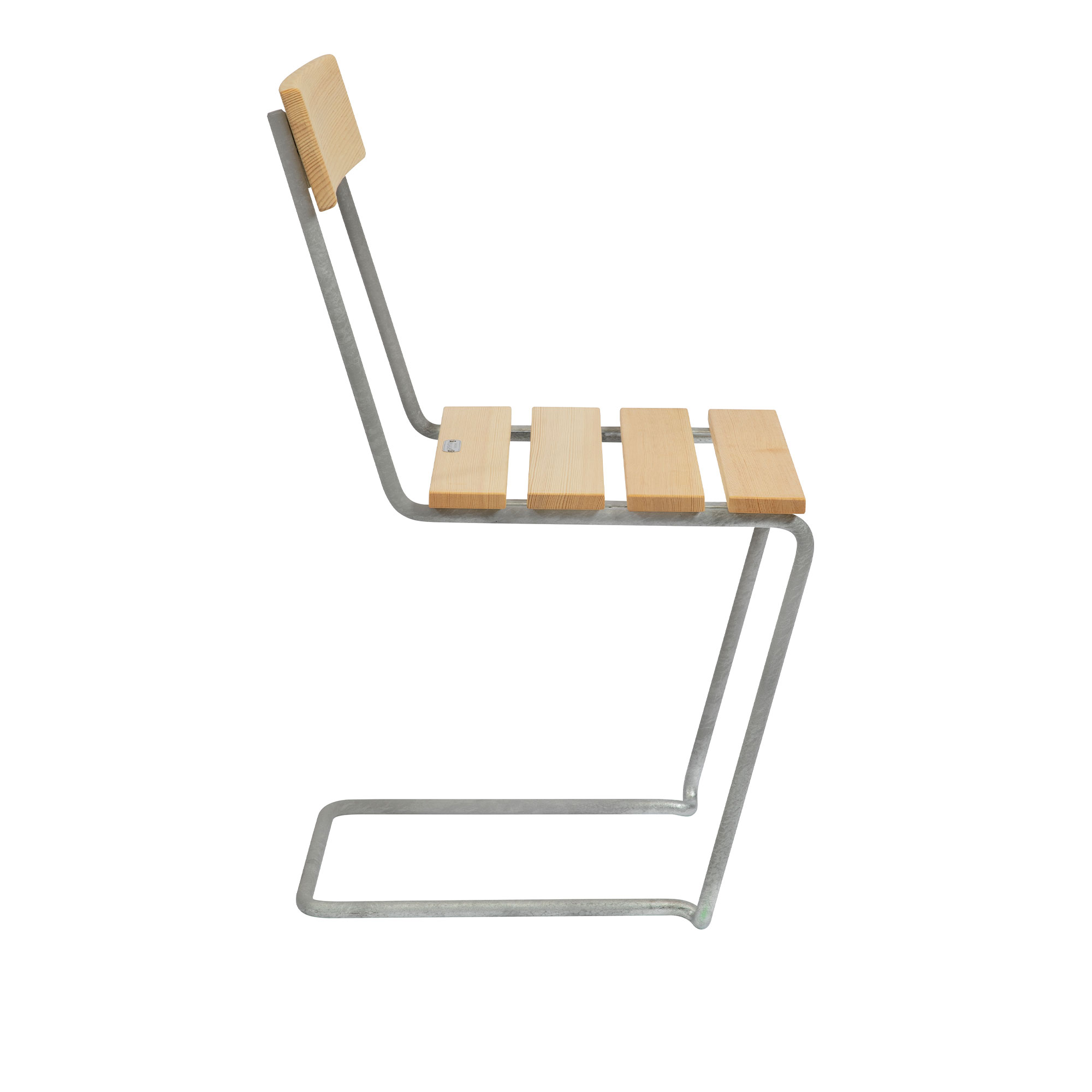 Grythyttan Stålmöbler - Stol 1 Oljad furu / Varmförzinkat stativ - Matstolar utomhus - Artur Lindqvist - Träfärgad - Metall/Trä | Utemöbler - Utestolar - Matstolar Utomhus | Möbelexperten