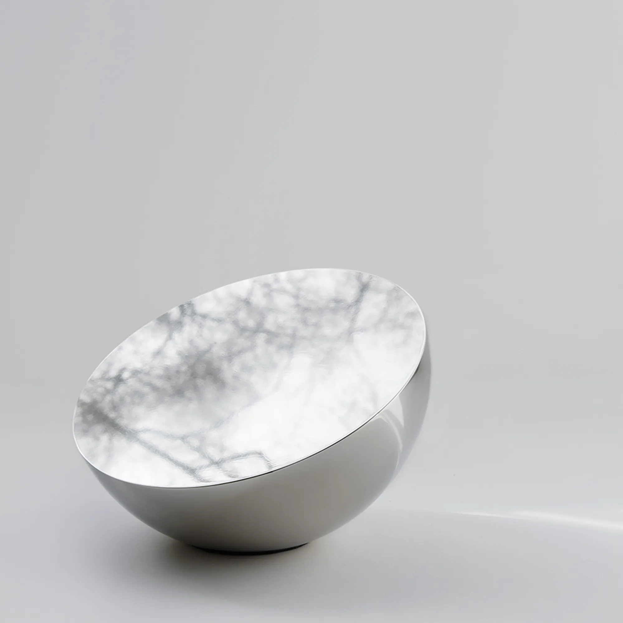 Aura Table Mirror