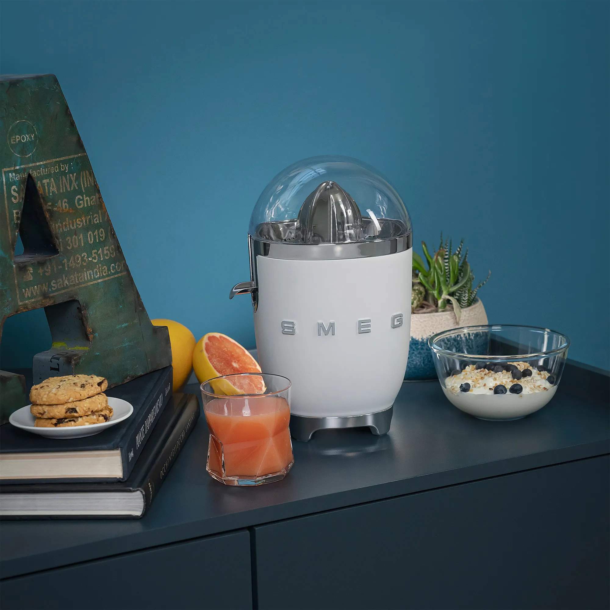 Smeg Citrus Juicer