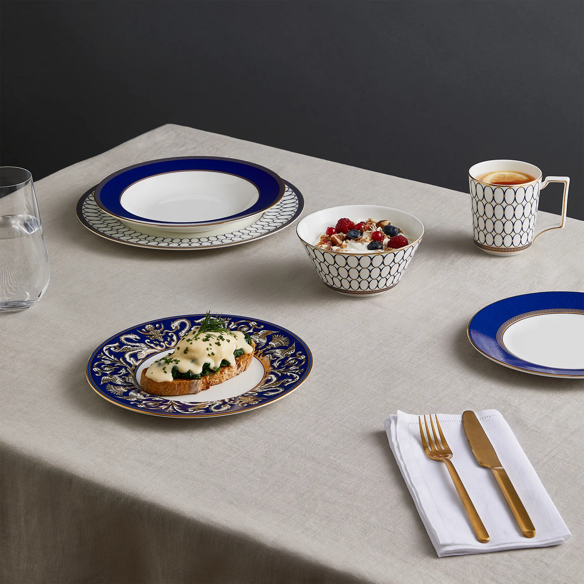 Renaissance Gold Dinner Plate