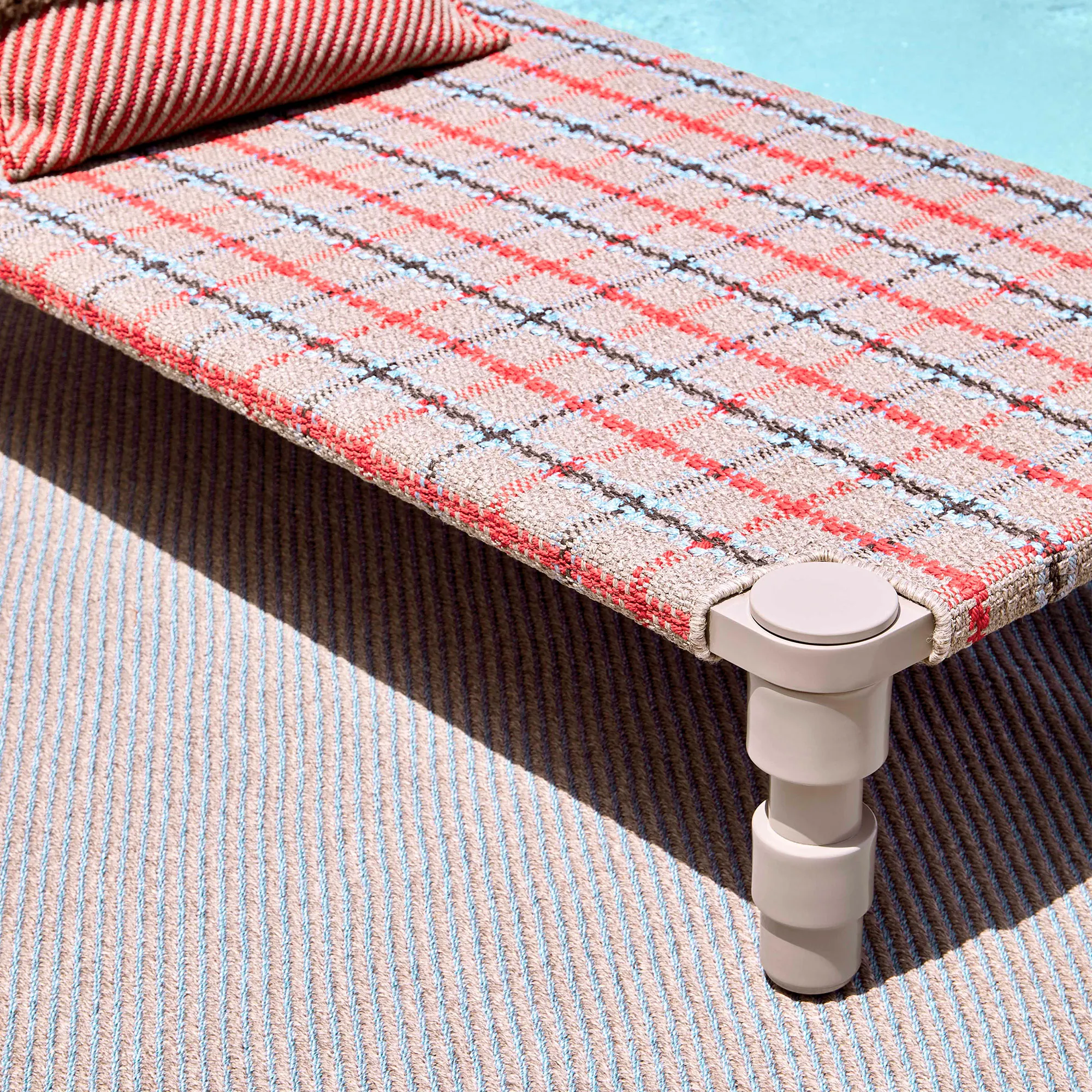 Garden Layers Single Indian Bed - Tartan Blue