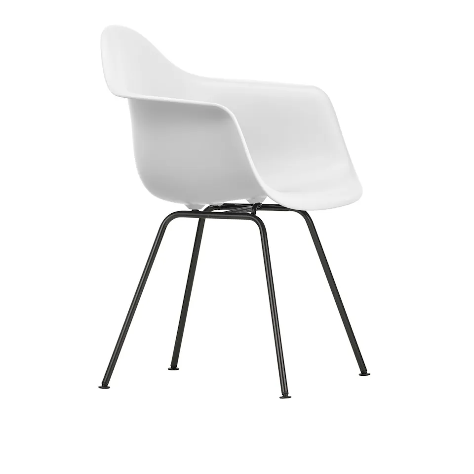 Eames RE Plastic Armchair DAX matstol Basic Dark