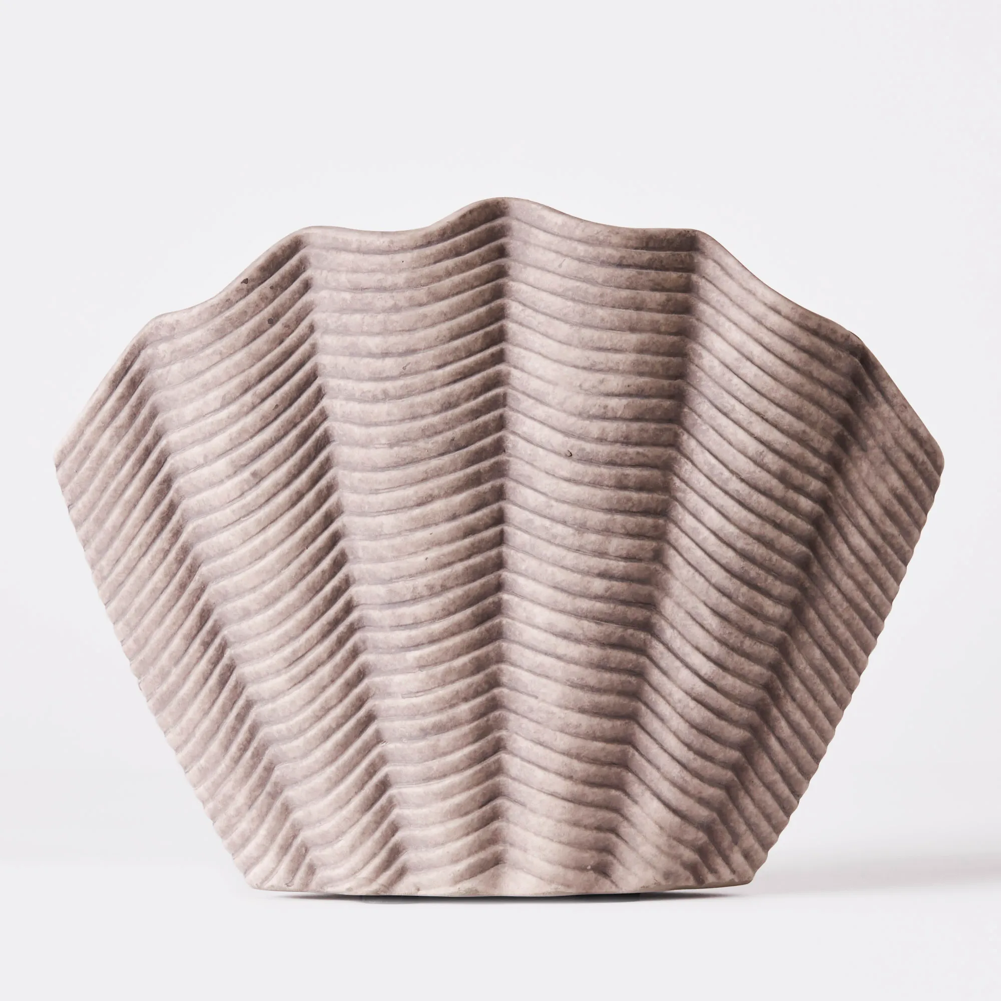 Concha Vase Fluted Large