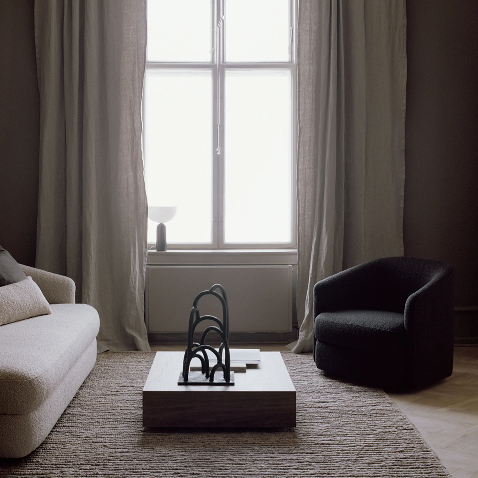 Covent Lounge Chair