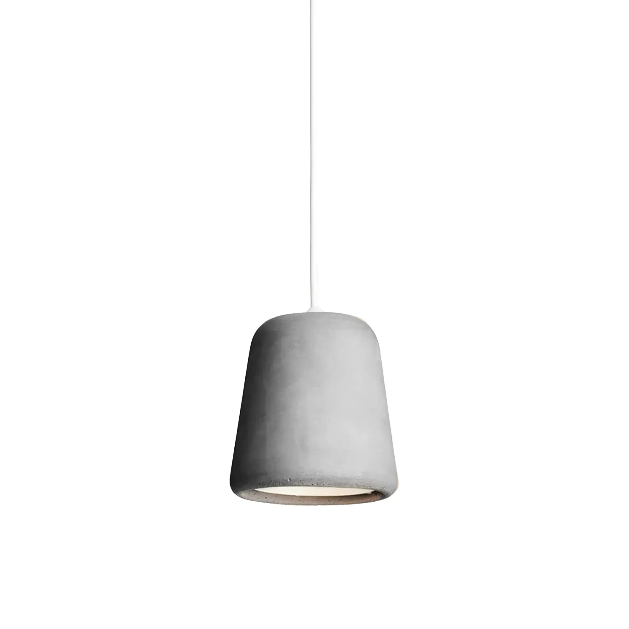 Materiale pendel hvit kabel