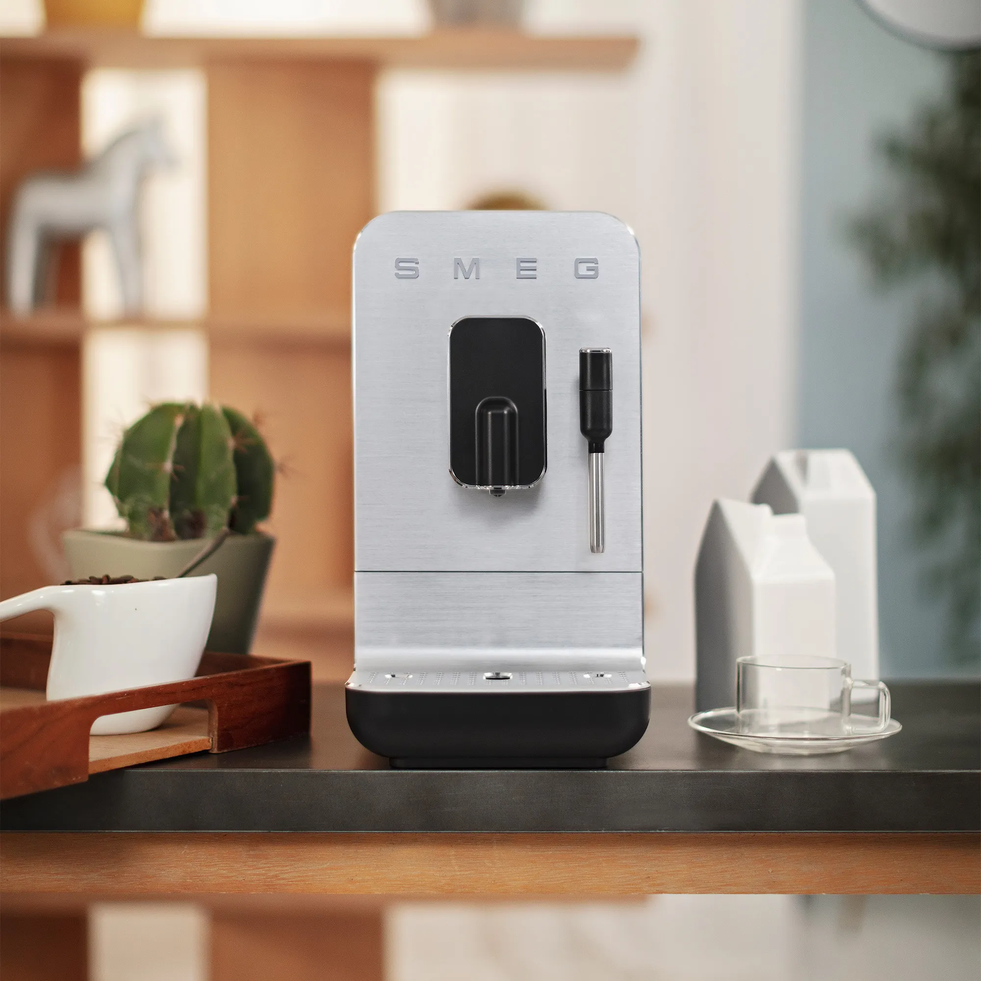 Smeg Automatic Coffee Machine With Steam Wand